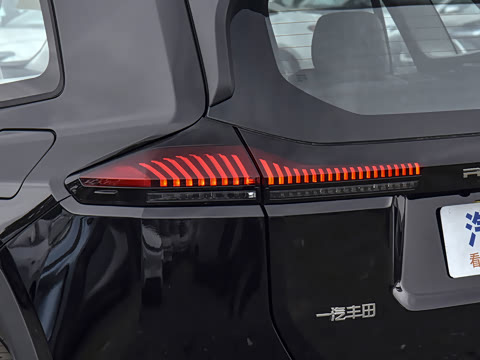 2026�� ˫�� 2.0L ������Ӣ��