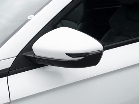 2027�� ���� 1.5L �ֶ�������