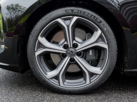 2026�� 100kWh Touring