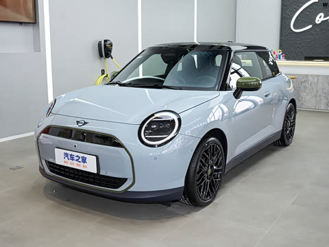 2025�� PAUL SMITH ���ʦ��