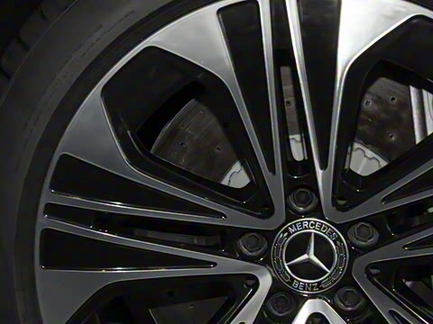 2024�� E 350 e L ���ʽ��϶����˶��γ�