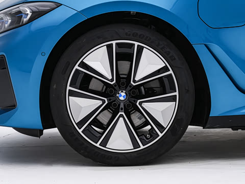 2026�� �Ŀ� eDrive 40L ��ҹ��װ