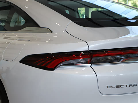 2025�� ������