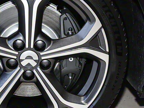 2025�� 100kWh Touring