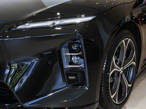 2025�� 100kWh Touring