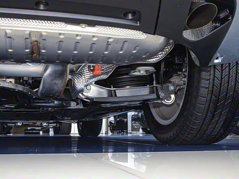 2025�� 3.0 L6 400PS ʢ���ӳ���