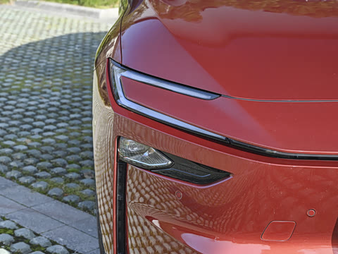 2026�� 710 Ultra�����״��