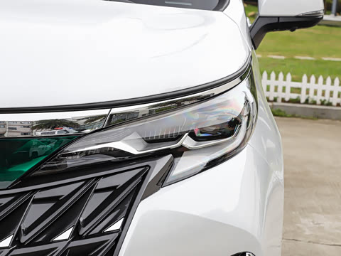 2026�� 2.5L ����׿��318��