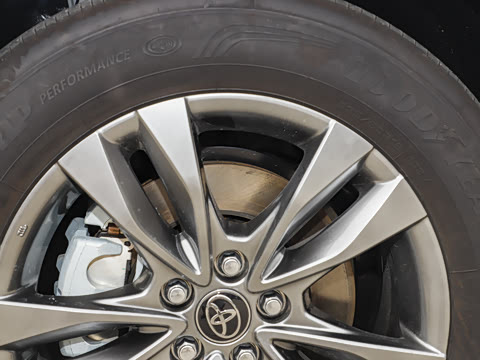 2026�� 2.5L ����׿��318��