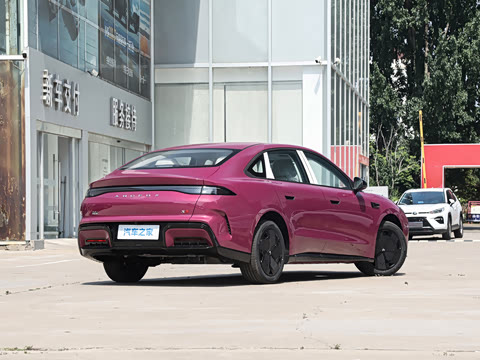 2026�� 535 PLUS�����