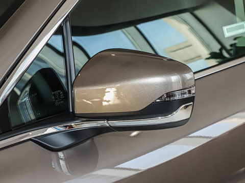 2024�� 2.5i AWD�˶��� EyeSight