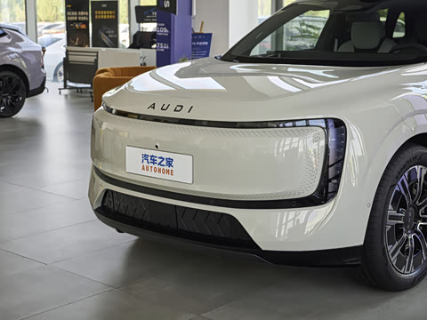 2026�� �ȷ�quattro��
