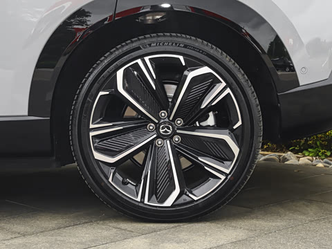 2025�� ����200 Max