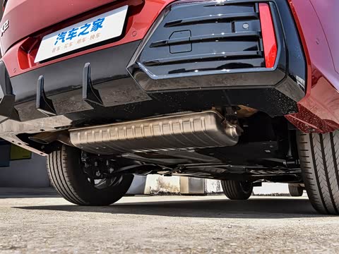 2026�� sDrive25i M�˶���װ