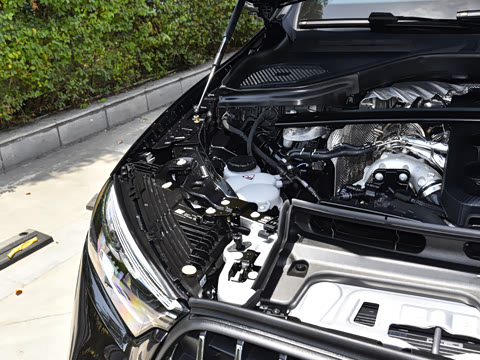 2026�� �Ŀ� AMG GLC 43 4MATIC