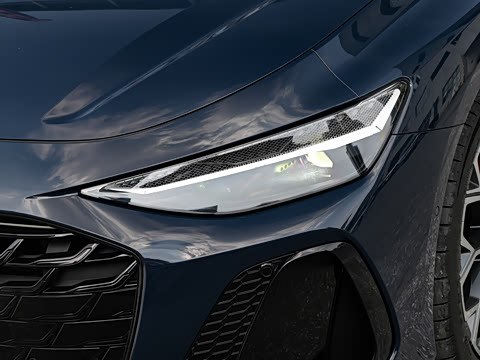 2026�� 2.0T quattro ������	