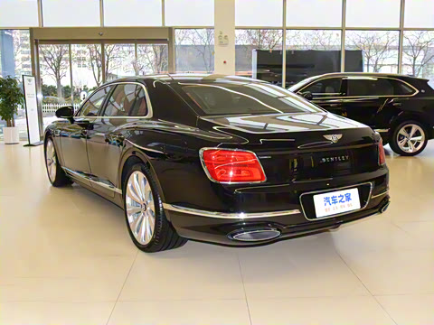 2026�� 4.0T V8 ��׼��