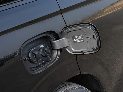 2026�� DM-i 1.5T 218KM ��Խ��