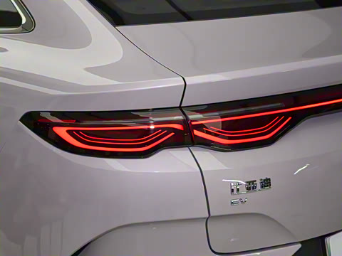 2025�� EV 545KM��Խ��