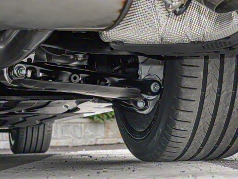 2026�� 530Li ������ M�˶���װ