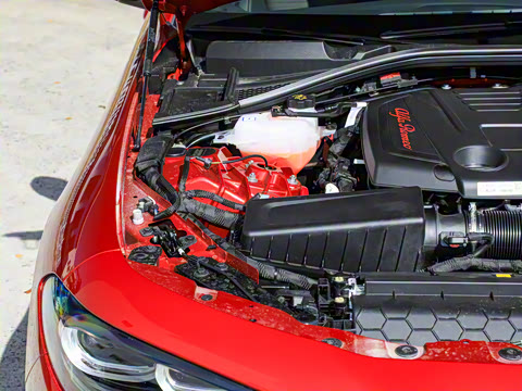 2026 2.0T 280HP Intensaر