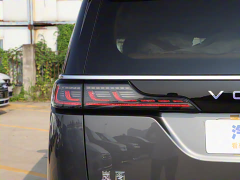 2025�� PHEV �������������