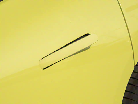 2025�� 750 ���������� Ultra