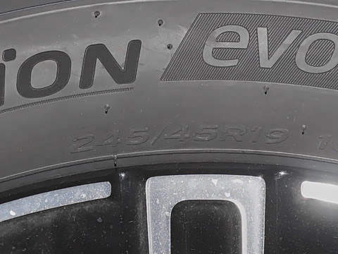 2026�� �ȷ�quattro��