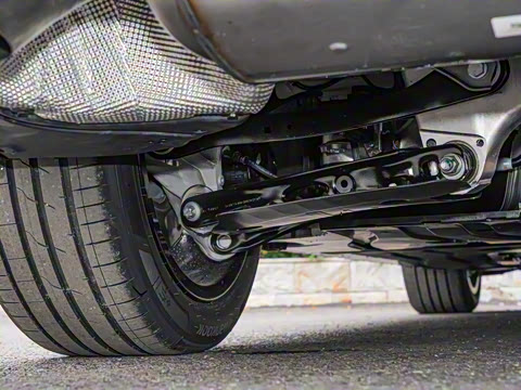 2026�� 530Li ������ M�˶���װ