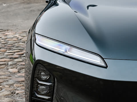 2026�� ��Ȼ�澳�� 100kWh Touring