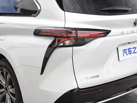 2027�� 2.5L ˫��������������