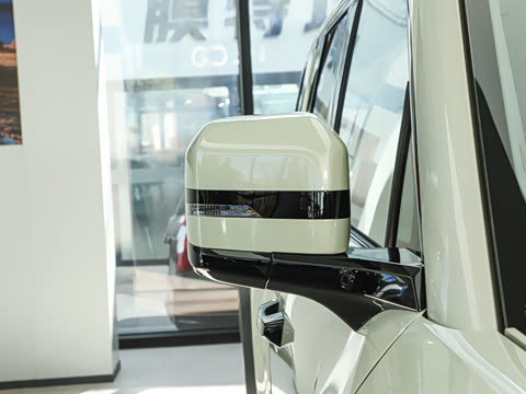 2025�� 210KM ��������Ultra��