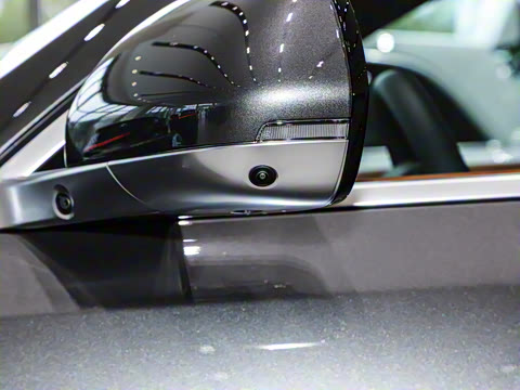 2025�� Ultra ���ܻ��°�