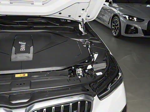 2026�� eDrive 35L M�˶���װ