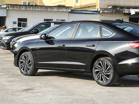 2026�� Pro 300TSI ���ݰ�