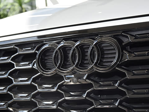 2025�� quattro 45�����ذ� 45 TFSI ������