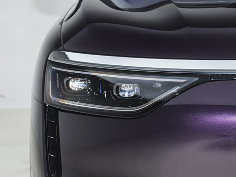 2025�� ���� Ultra ����������