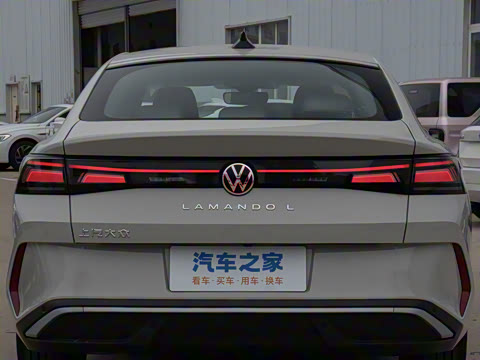 2026�� ���L 300TSI ����