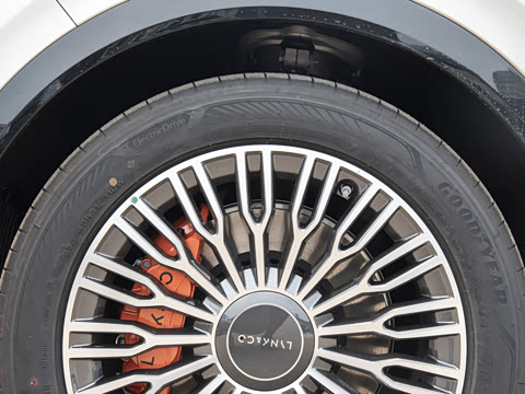 2025�� 2.0T ̽����