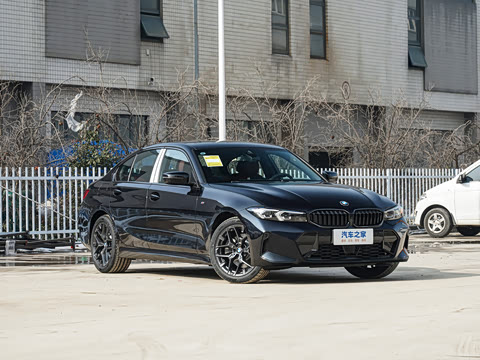 2026�� 330i M�˶���ҹ��װ