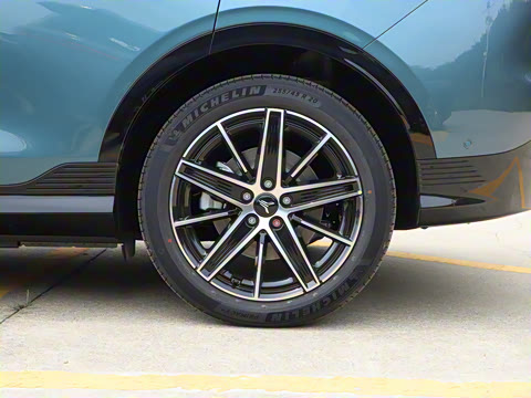 2025�� ����Ǭ����