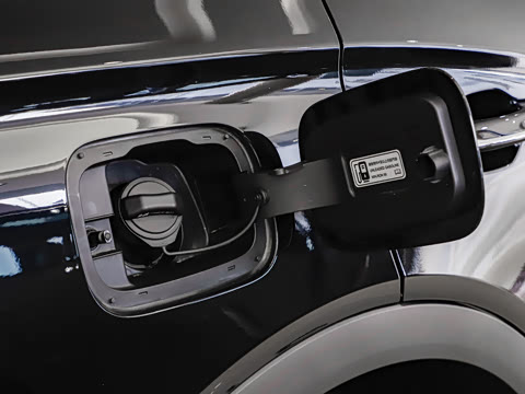 2025�� �Ŀ�  2.0T PHEV ���������� 7��