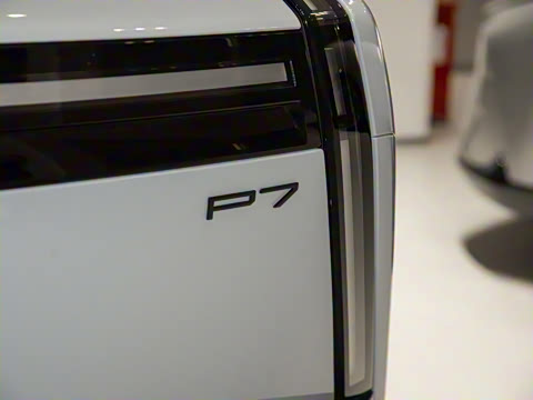 2025�� 702 ������ Ultra