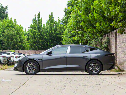 2025�� 120����Ultra