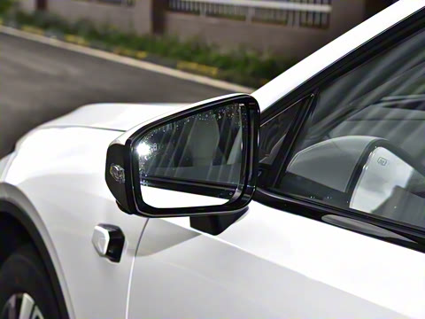 2026�� 550Max��ΪǬ��ADS SE��