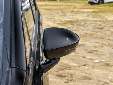 2025�� 1.5T CVT ��Ӣ��