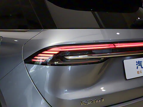 2025�� 2.0T ����������