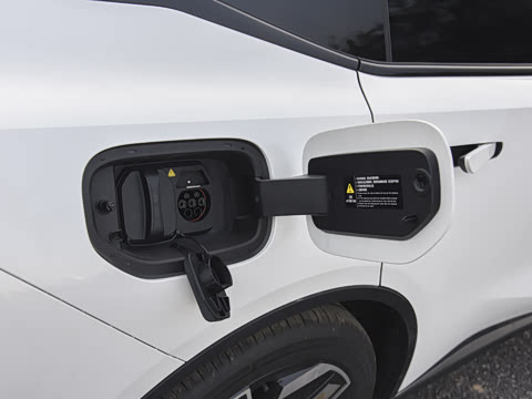 2026�� 660Ultra��ΪǬ��ADS SE��