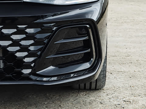 2027�� Pro 380TSI �ǿ��캽��