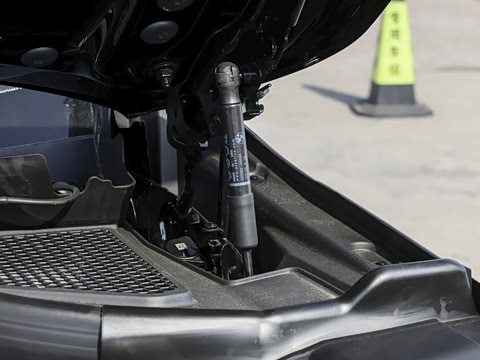 2026�� xDrive30L ������ M�˶���ҹ��װ